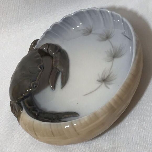 1920s Danish Royal Copenhagen Denmark Porcelain Crab Bowl #3131 - Picture 3 of 9